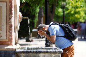 Three Heat-related Deaths Reported in Valencia
